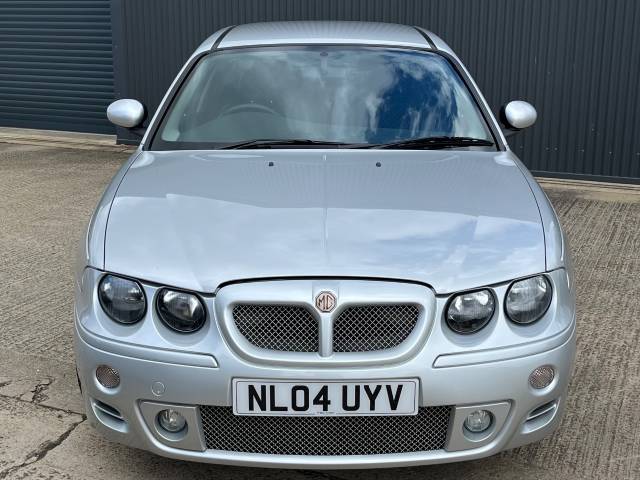 2004 MG ZT 1.8 120 + 4dr